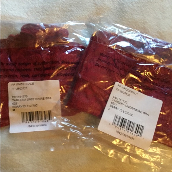 LAST CHANCE Free People Tameeka Underwire Bra NWT - Picture 8 of 9